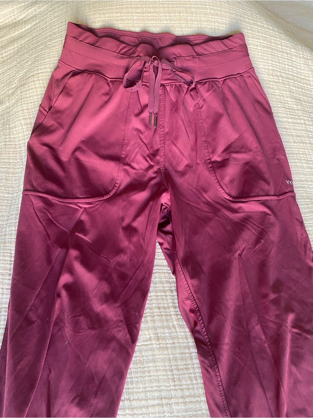 Stretchy Burgundy Drawstring Joggers with Pockets